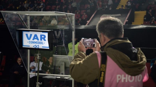 Ex árbitro argentino Javier Castrilli: El VAR fue un desastre