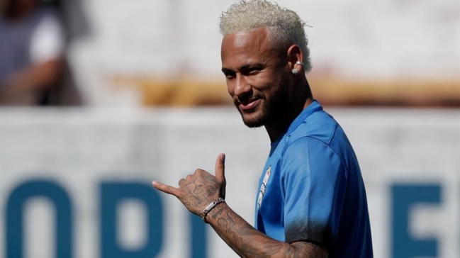 Neymar se unió a la pretemporada de PSG con la incertidumbre sobre su futuro