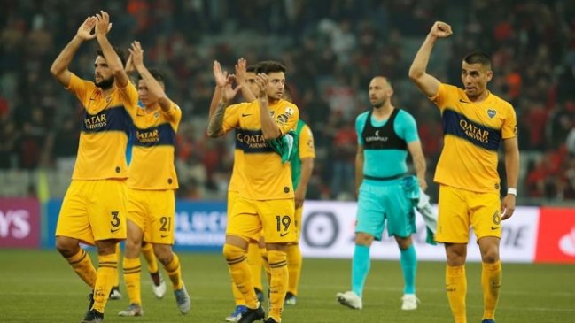 Boca Juniors cosechó un valioso triunfo ante Atlético Paranaense en Brasil