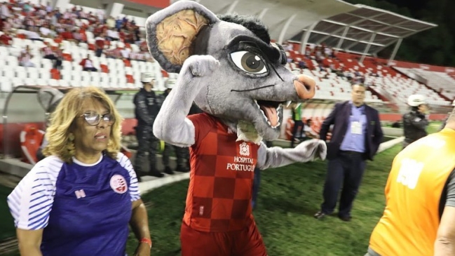 La terrorífica mascota de un club brasileño de la Serie C