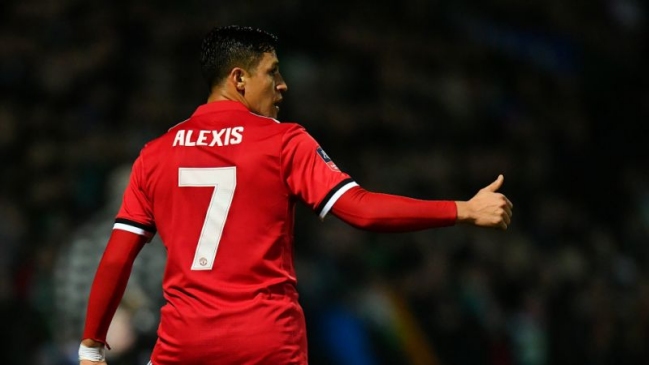 Alexis Sánchez jugó un amistoso a puertas cerradas con Manchester United
