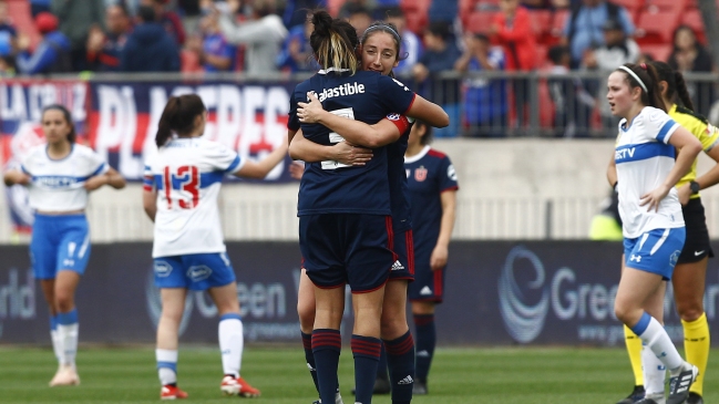 U. de Chile le ganó el clásico a U. Católica en el Campeonato Femenino