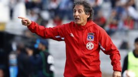La formación que prepara Mario Salas en Colo Colo para el duelo ante Cobresal
