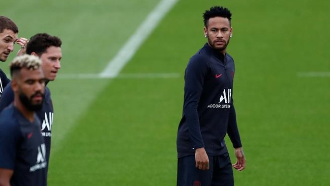 Medio francés reveló incidente de Neymar con un compañero durante práctica de PSG