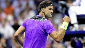 Grigor Dimitrov dio el golpe y eliminó a Roger Federer en cuartos de final del US Open