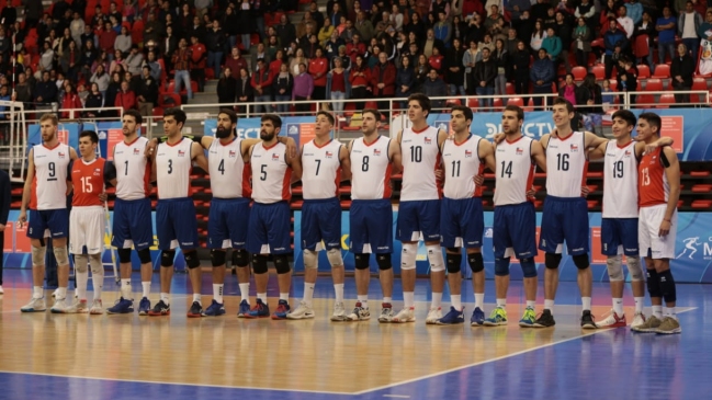 Chile fue superado por Brasil y luchará por el bronce en el Sudamericano de voleibol