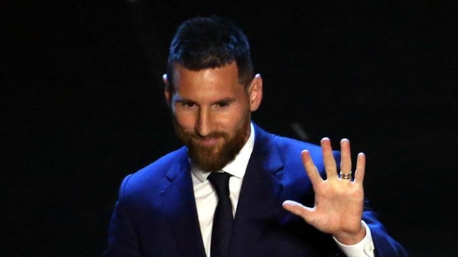 Periodistas prefirieron a Van Dijk sobre Lionel Messi en votación de los premios The Best