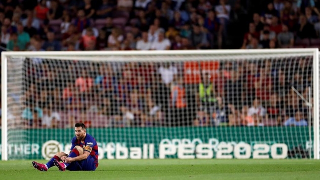 Lionel Messi abandonó lesionado el duelo de Barcelona con Villarreal