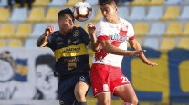Everton consiguió valiosa victoria sobre Curicó Unido en el Sausalito
