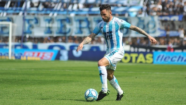 Racing superó a Huracán con Marcelo Díaz, Eugenio Mena y Gabriel Arias como titulares