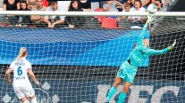 Christiane Endler fue uno de los puntos altos de PSG en su caída ante Olympique de Lyon