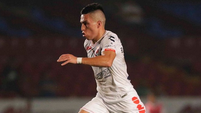 Bryan Carrasco rescindió contrato con Veracruz ante falta de pagos