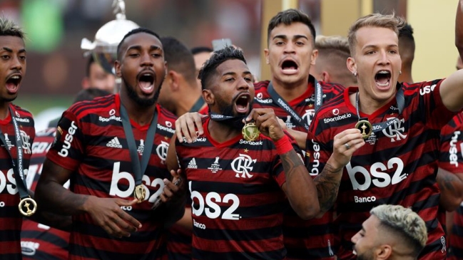 Flamengo sumó su segundo título en menos de 24 horas tras coronarse en el Brasileirao