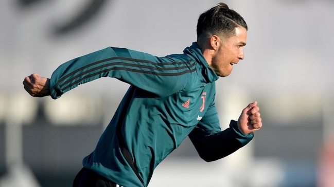 Cristiano Ronaldo causó sensación con imagen de su tonificado cuerpo en Instagram