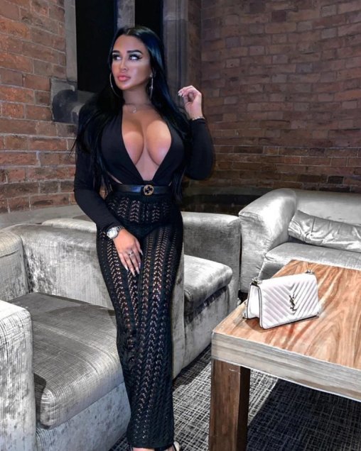 Amira Amira