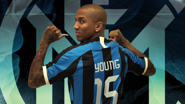 Inter de Milán anunció a Ashley Young como nuevo refuerzo