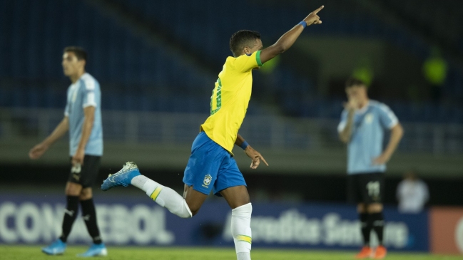 Preolímpico: Brasil tumbó a Uruguay y se aproximó al cuadrangular final