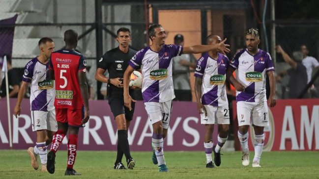 Fénix y Sportivo Luqueño debutaron con el pie derecho en Copa Sudamericana