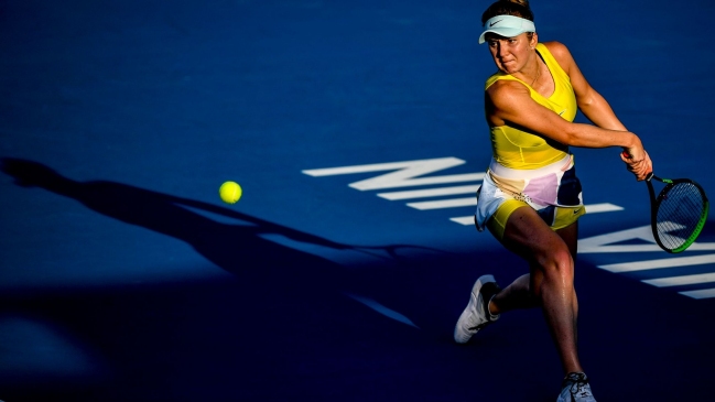 Elina Svitolina impuso su favoritismo y entró a cuartos de final en Tailandia