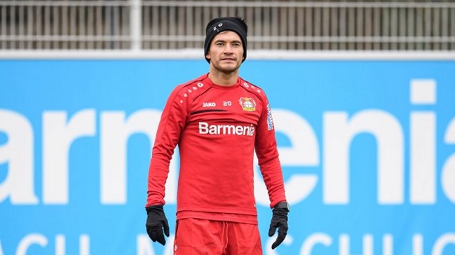 Técnico de Bayer Leverkusen: Charles Aránguiz ha enfrentado bien el entrenamiento