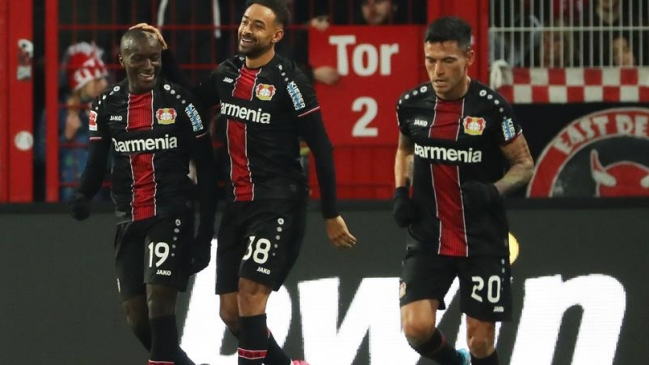 Charles Aránguiz regresó a las canchas y fue clave en victoria de Bayer Leverkusen ante Unión Berlín