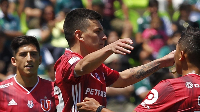 El aplaudido gesto de Pablo Aránguiz: Le dedicó su gol a Jaime Carreño por la pérdida de su hijo