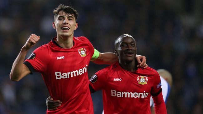 Bayer Leverkusen de Aránguiz venció a FC Porto y selló su clasificación en la Europa League