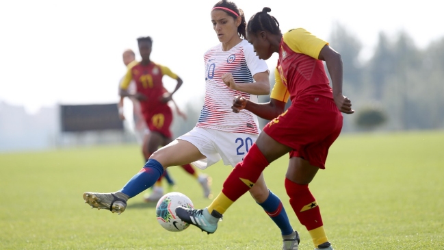 La Roja Femenina tuvo un auspicioso estreno ante Ghana en torneo amistoso