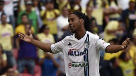 Ronaldinho fue detenido en Paraguay por usar pasaporte falso