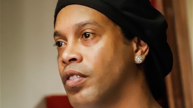 Ronaldinho fue sometido a examen por sospecha de coronavirus