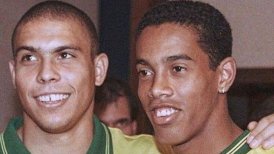 Ronaldo, Rivaldo y Roberto Carlos saludaron al recluido Ronaldinho en su cumpleaños