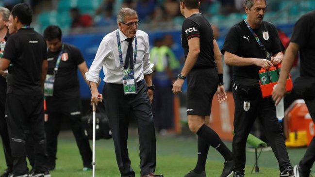 Asociación Uruguaya de Fútbol anunció la suspensión del contrato de Oscar Tabárez