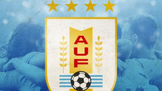 ¿Uruguay tiene cuatro títulos mundiales de fútbol?