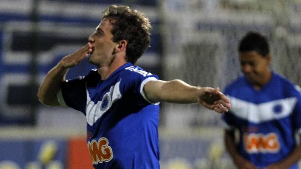 Hinchas eligieron a Walter Montillo en el equipo ideal de la década de Cruzeiro