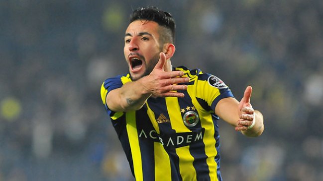 Fenerbahce de Mauricio Isla confirmó primer caso de coronavirus en el club