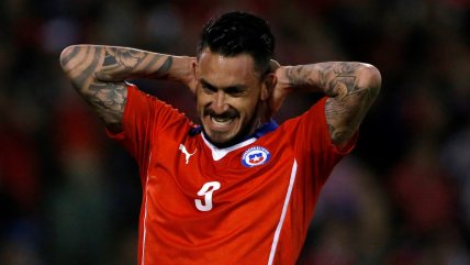 Pinilla: Fui egoísta con mis compañeros de la Roja, podría haberme dedicado al cien por ciento