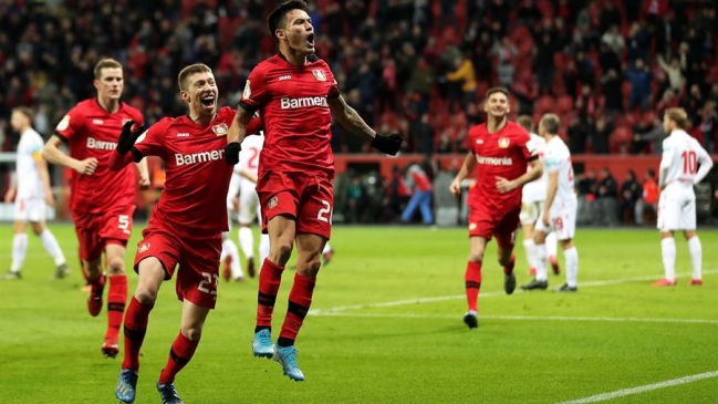 Llegó a la final: Charles Aránguiz postula a mejor jugador de Bayer Leverkusen