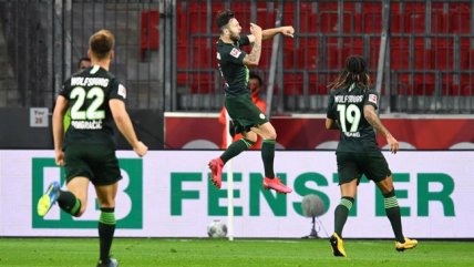 Renato Steffen dio la tercera estocada de Wolfsburgo a Bayer Leverkusen