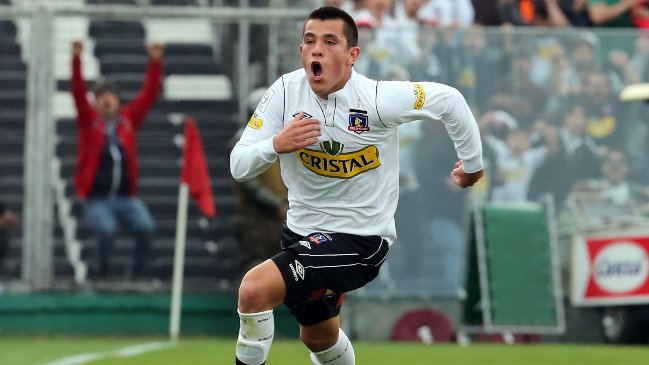 Carlos Muñoz: Feliz volvería a Colo Colo o S. Wanderers, tengo una deuda con ambos clubes