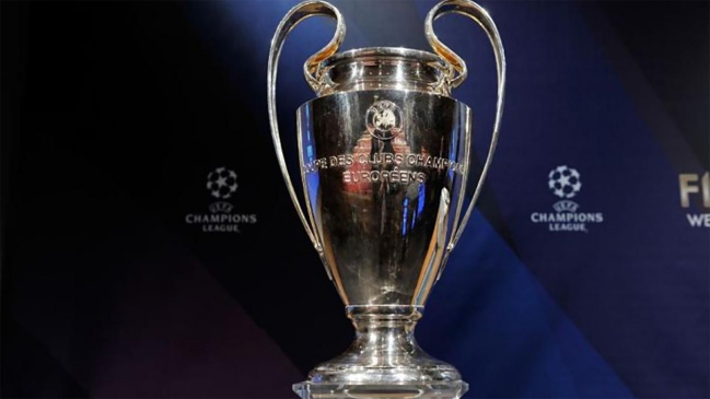 UEFA analiza opción de trasladar etapa final de la Champions a Lisboa