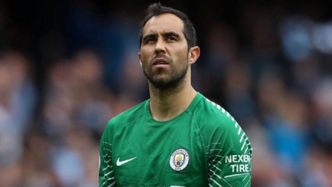 Galatasaray se sumó a los interesados en fichar a Claudio Bravo