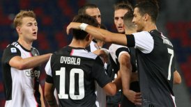 Juventus doblegó al Bologna de Gary Medel y se aferró al liderato en su regreso a la Serie A