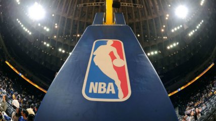 Comisionado de la NBA: Si los casos por covid aumentan, pararemos la competición