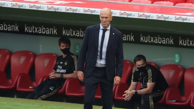 El fastidio de Zidane: "Parece que ganamos por los árbitros, pero no es así"