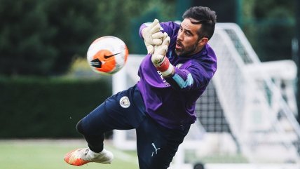 Claudio Bravo exigió respeto al CDF y habló de un "portazo" a sus abonados