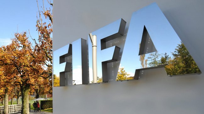 FIFA aprobó reglamento que permitirá apoyar a federaciones con 1.500 millones de dólares