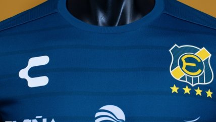 "Campeón de provincia": Así es la nueva camiseta de Everton para esta temporada