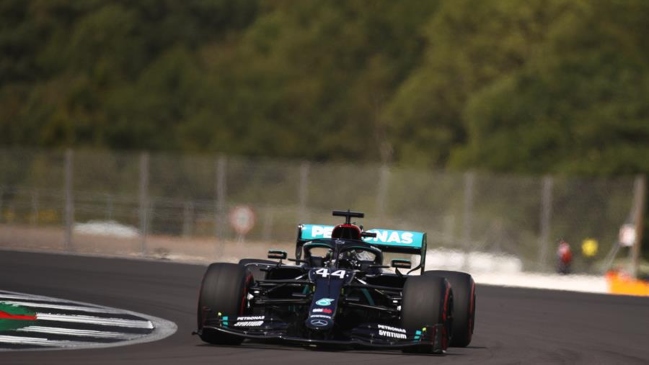 Con récord incluido: Hamilton se adjudicó la pole en Silverstone