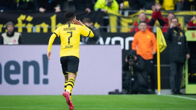 Director deportivo de Borussia Dortmund confirmó permanencia de Jadon Sancho