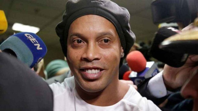Ronaldinho tiene fecha para la audiencia que puede decretar su libertad
